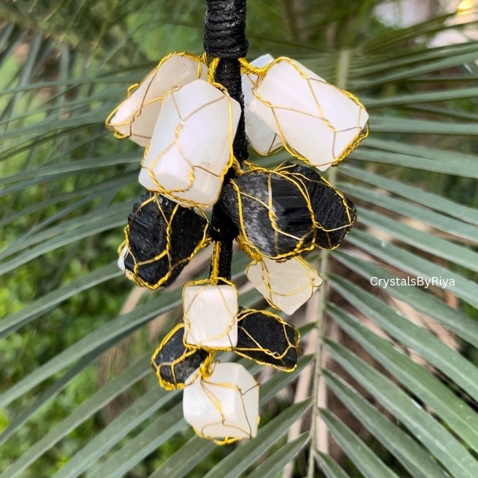 Selenite used to cleanse and charge crystals